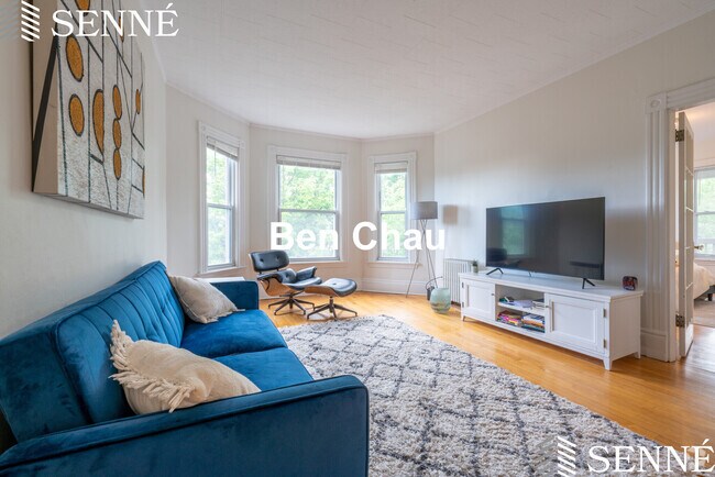 Building Photo - 128 Magazine St Unit 16b Rental