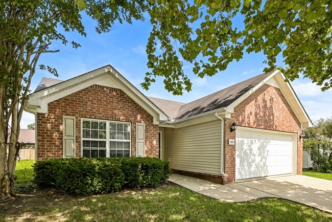 Photo - 1923 Colyn Avenue