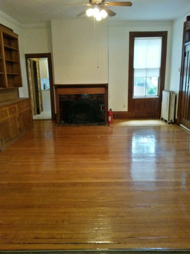 Photo - 164 Fairfield Ave Unit 1