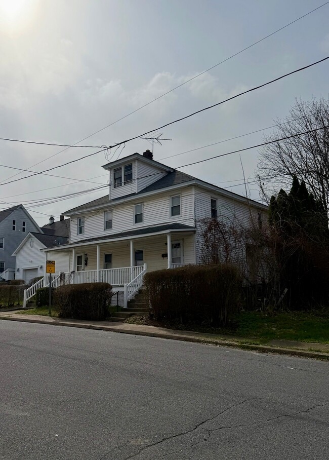Photo - 1709-1711 McDonough Ave Unit 1709
