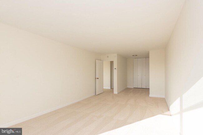 Photo - 2401 Pennsylvania Ave Unidad 20B27