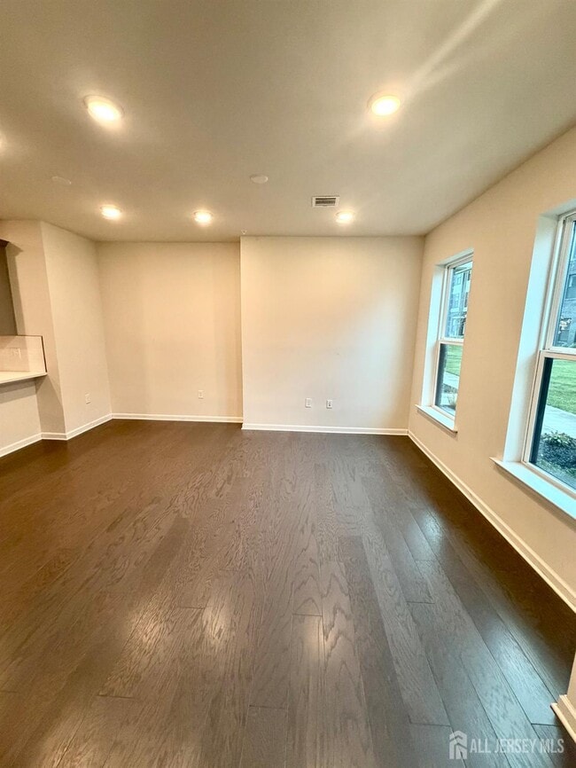 Photo - 808 Sadie Cir