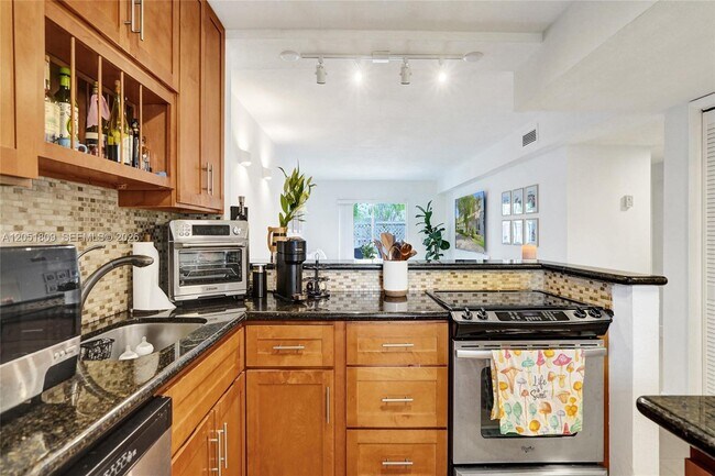 4600 SW 67th Ave Unit 167