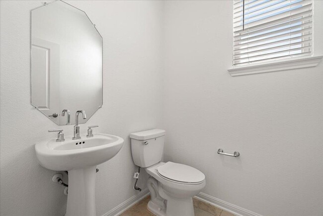 Photo - 6516 Rounded Pebble Ln