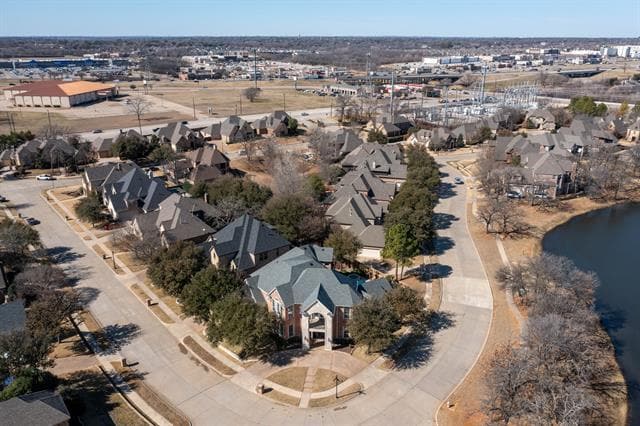 Photo - 1004 Drake Dr