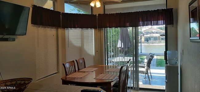 Photo - 11018 W Poinsettia Dr