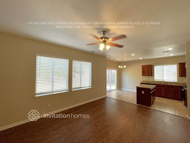 Photo - 2799 Silhouettes St