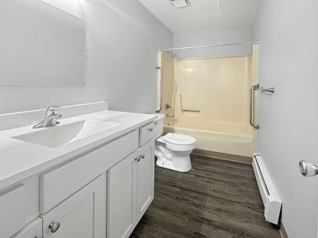 Photo - 2422 36th St SW Unit 2