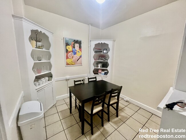 Photo - 322 St Paul St Unit 1