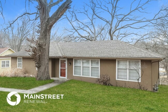 Photo - 5820 NW Aspen Ln