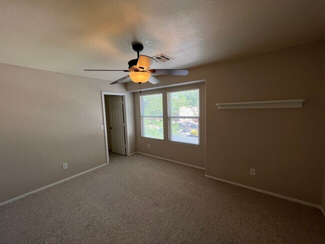 13153 N Tanner Robert Dr
