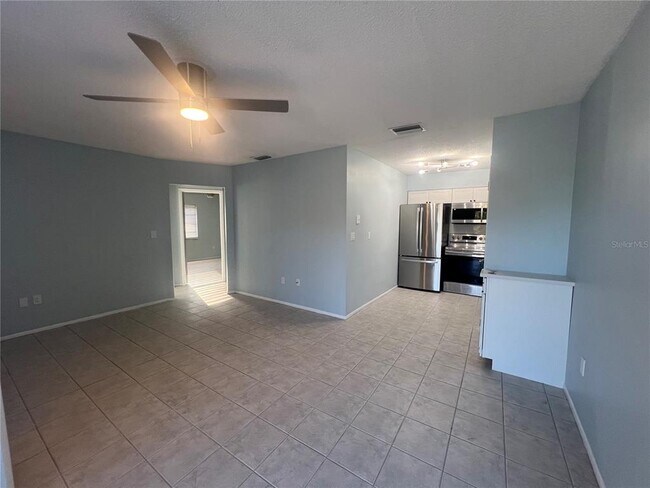 810 Kings Ct Unit D