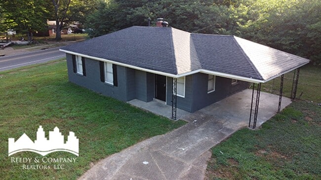 1380 Rolling Hills Dr