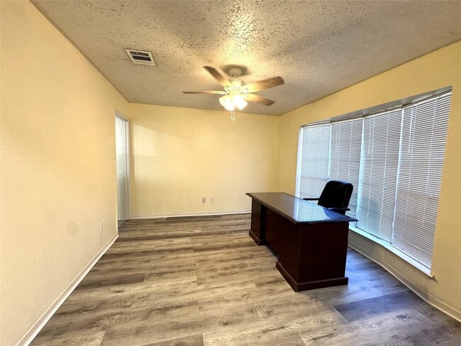 Photo - 22611 Braken Carter Ln