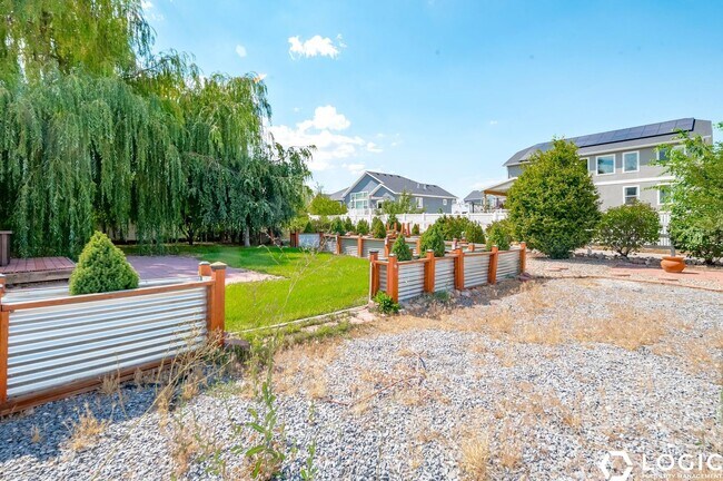 Photo - 5878 Arlinridge Dr