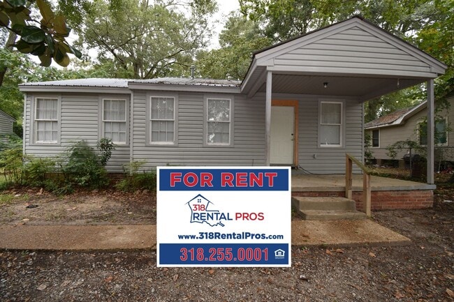 Spacious 3 Bedroom House - Spacious 3 Bedroom House