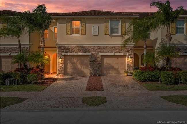 Photo - 9512 SW Merlin Ct