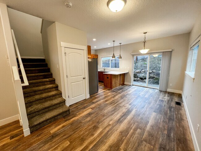 Photo - BIGFIR1069-1071 Unidad 1069