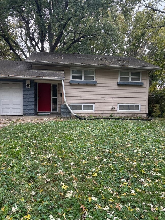 Photo - 3 Bedroom 1.5 Bath Home for rent