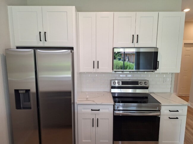 Available with ZERO DEPOSIT MOVE-IN!