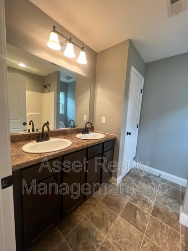 Photo - 924 Warrior Hill Dr