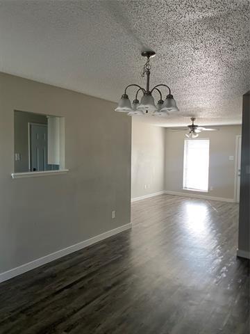 Photo - 802 Las Palmas Dr