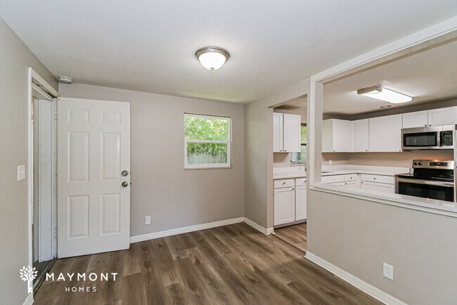 Photo - 5601 Tampico Rd