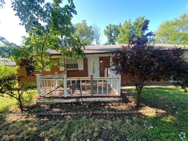 Building Photo - 8044 Beechwood Ave Rental