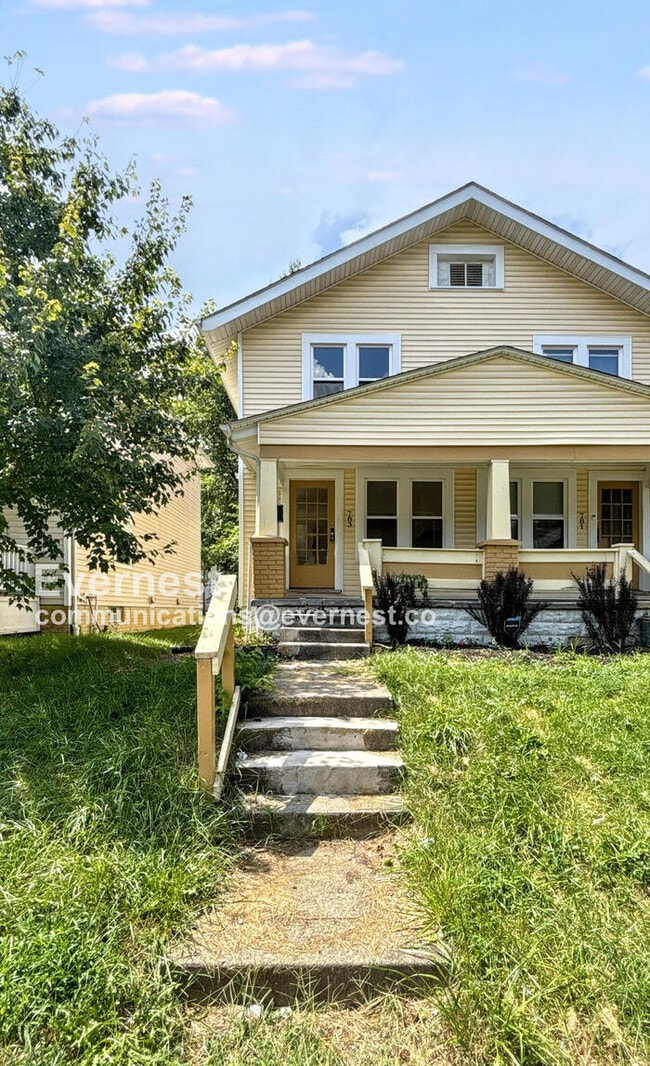 Building Photo - 783 Seymour Ave