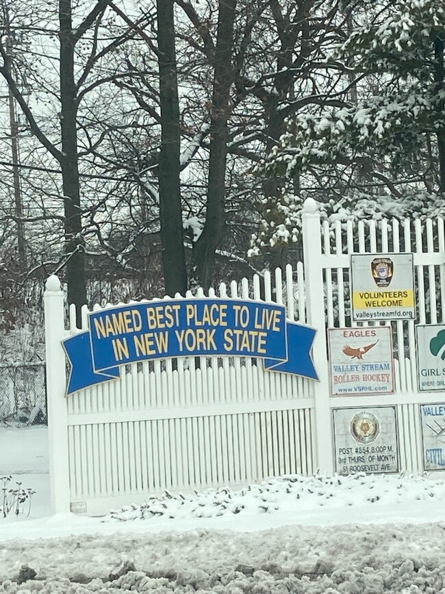 Photo - 764 Lenore Ln Unit 1