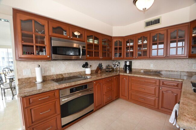 Photo - 1760 Avenida Del Mundo Unit 1409