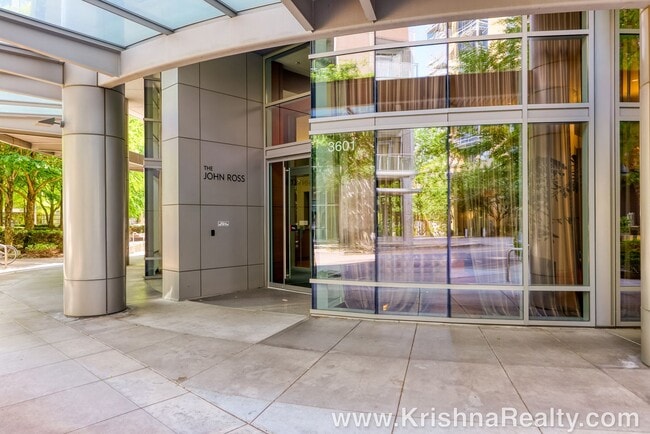 Building Photo - Luxury Downtown Living In The John Ross Building | 1 Bedroom | 1 Bathroom Condo | PDX's SW Water ...
