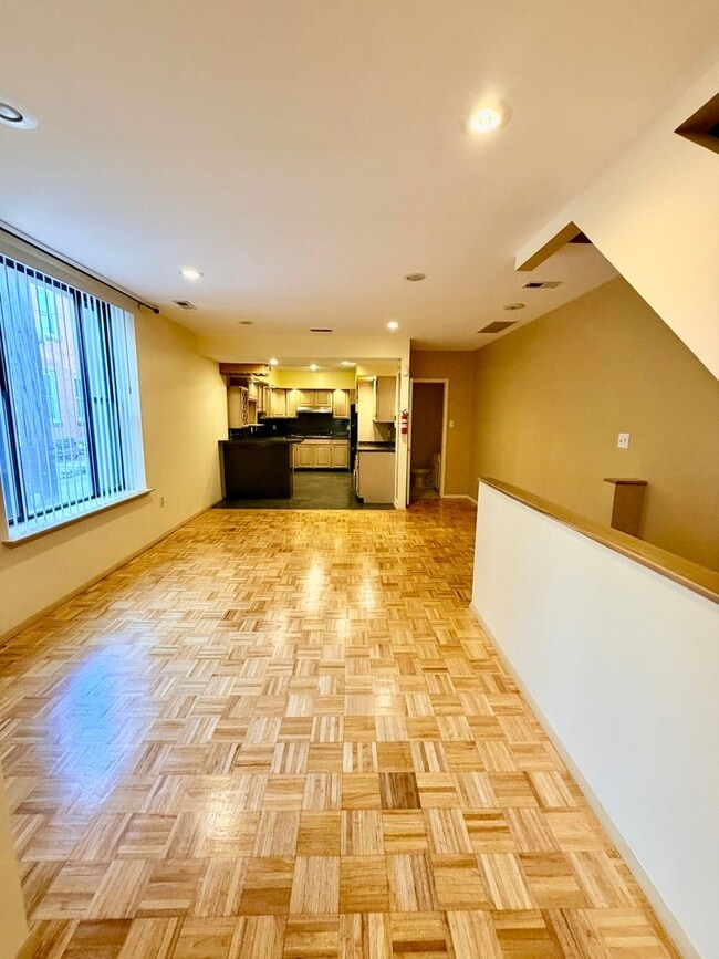 Photo - 3 bed 2.5 bath in Port Richmond with Garag...