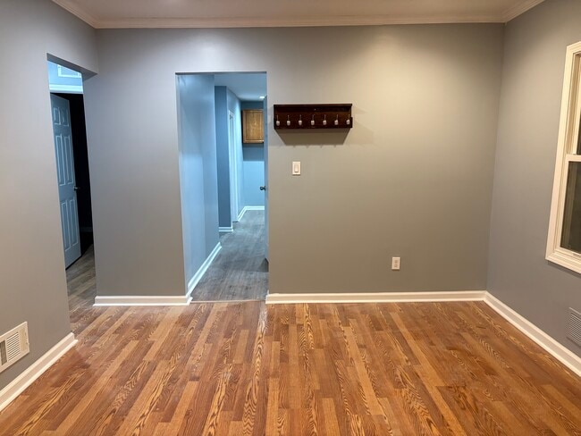 Building Photo - 15886 Northlawn St