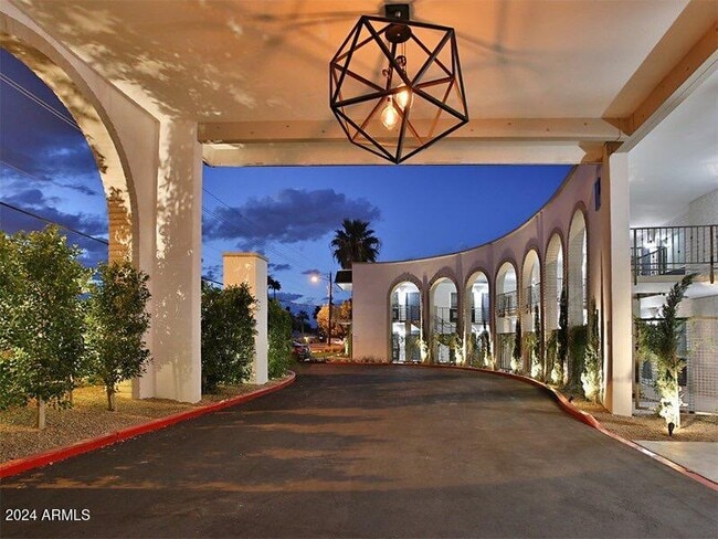 Photo - 3101 N 32nd St Unit ST