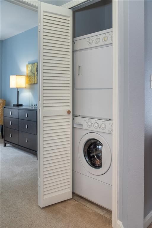 Photo - Pinnacle at Town Center