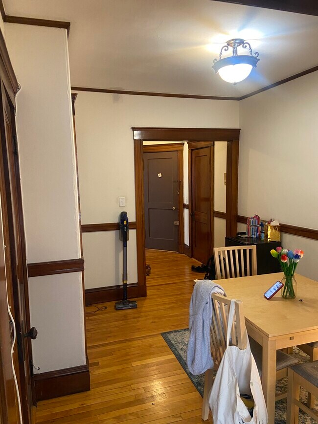 Photo - 11 Story St Unidad 36