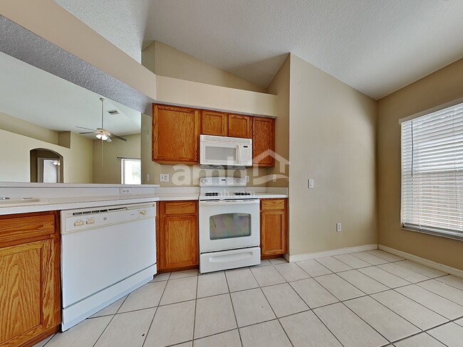 Photo - 11240 Lake Lanier Dr