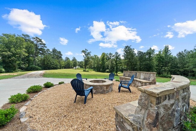 Photo - 5880 Madison Hwy