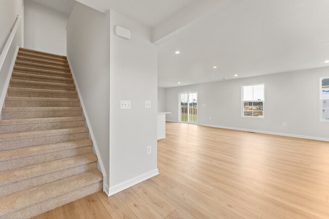 Photo - 6526 Rockingham Wy