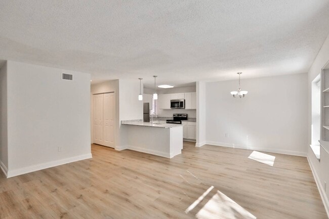 Photo - 108 High Rock Ave