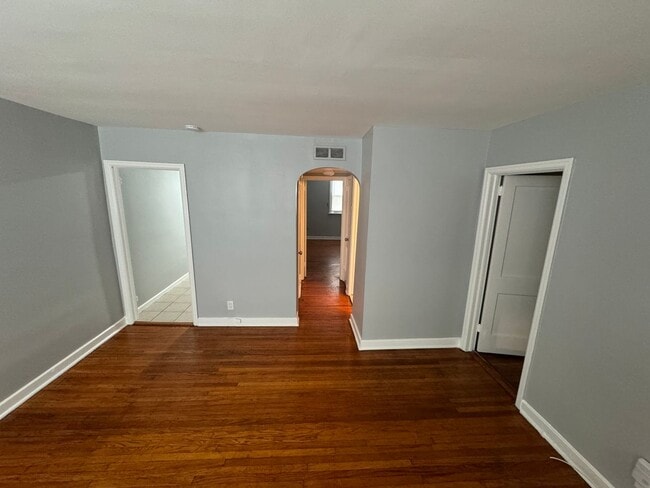 Photo - 521 E Tabor Rd Unit 1