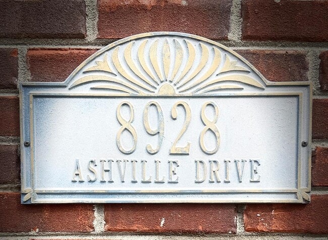 Photo - 8928 Asheville Dr