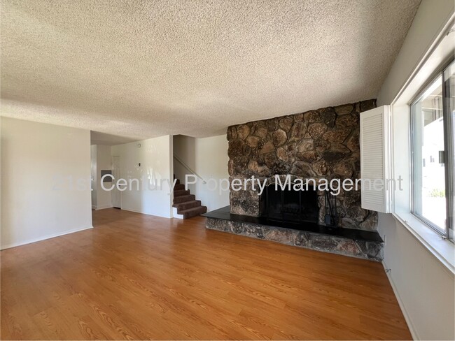Building Photo - 8135 Stewart and Gray Rd Rental