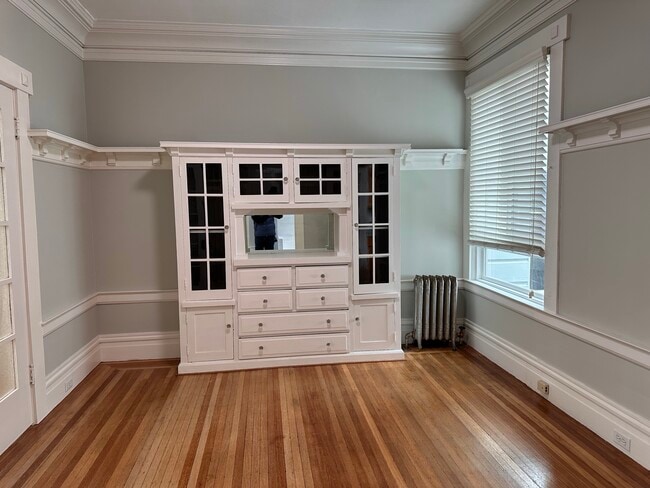 Photo - 1175 Clay St