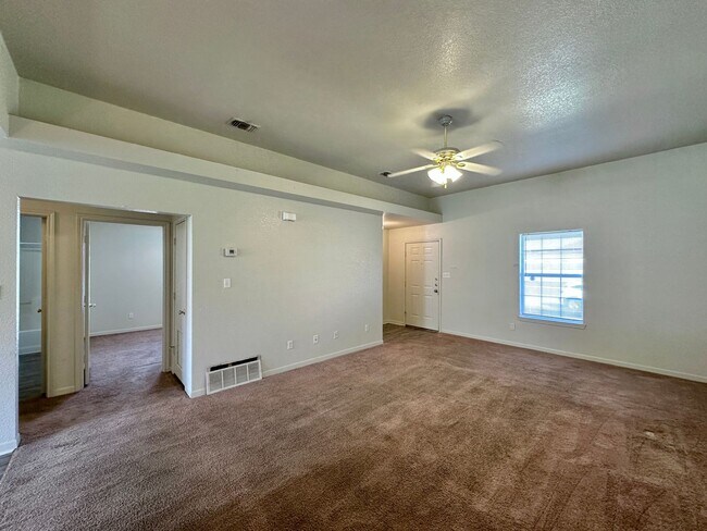 Photo - 3803 El Paso Dr