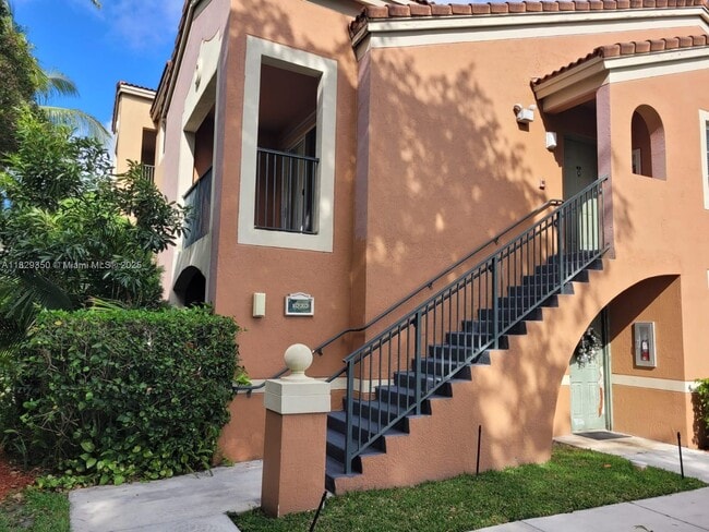 Photo - 7910 N Nob Hill Rd Condo Unit 202
