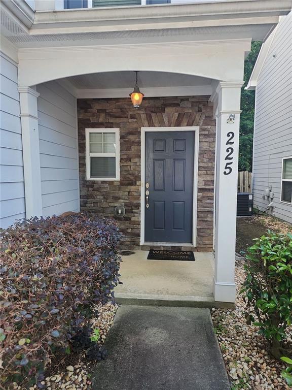 Photo - 225 Brookhaven Ct