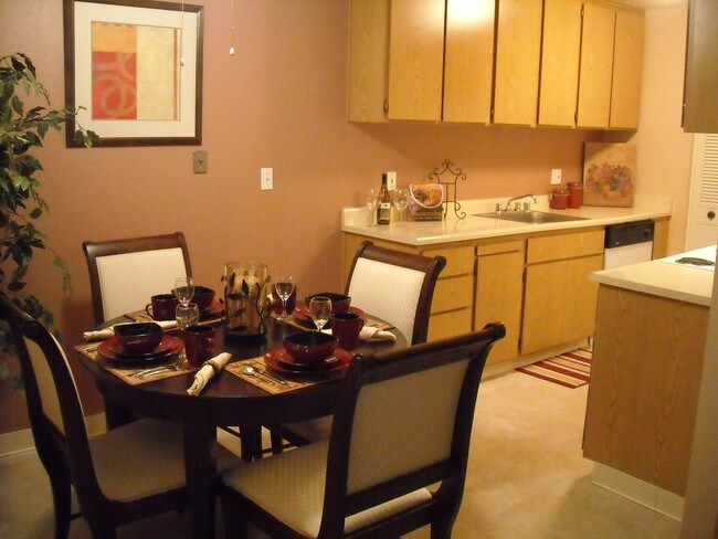 Photo - Clover Ridge Apartments