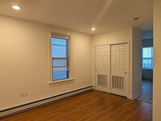 Photo - 12 Pollock Ave